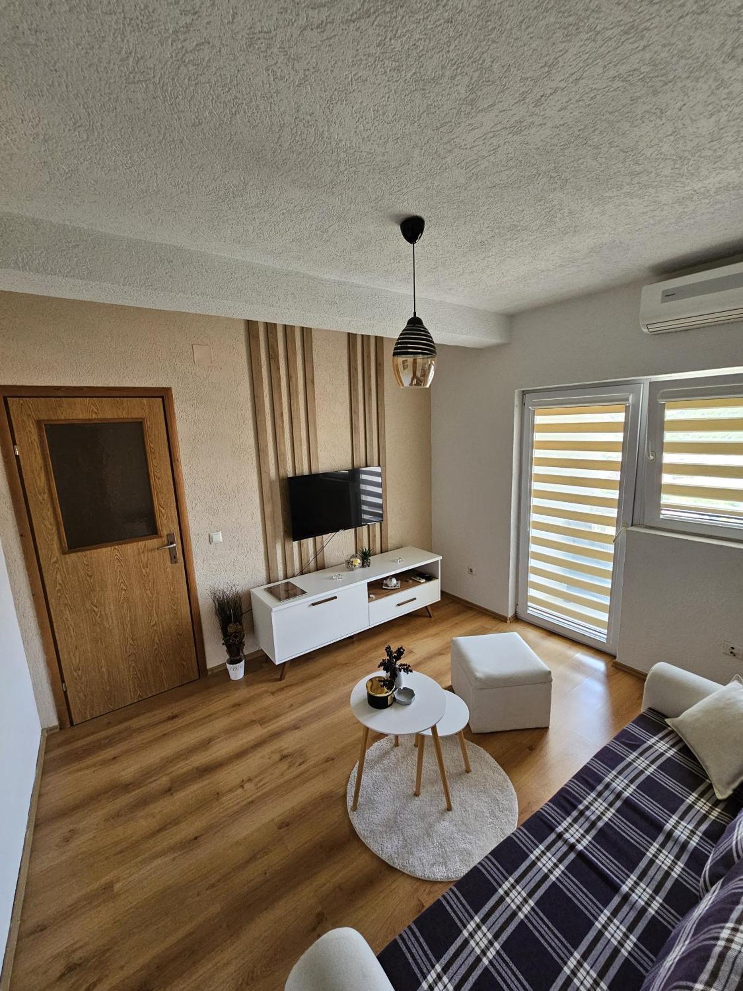 Apartments Horizont Мостар Экстерьер фото